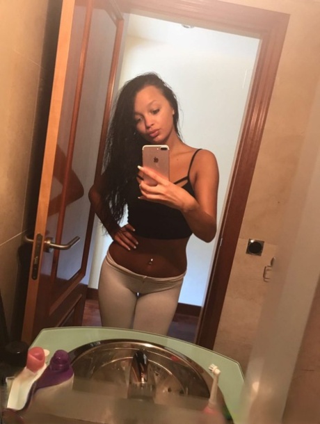 Cumhuriyet VIP Escort Bayan Polina