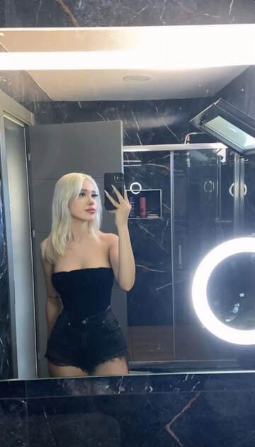 Selin Ek Fotoğraf 4